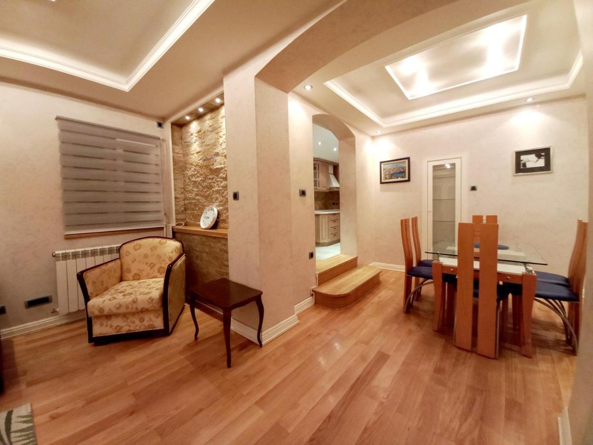 Alex Lux Apartman Belgrád Kültér fotó