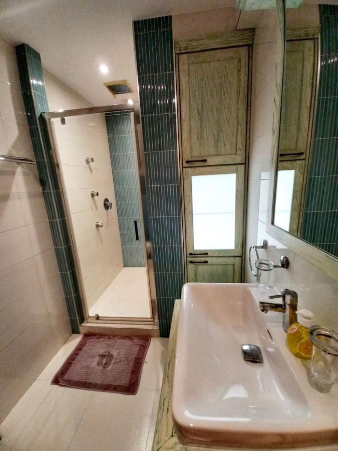 Alex Lux Apartman Belgrád Kültér fotó