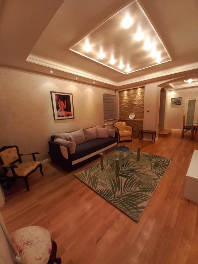 Alex Lux Apartman Belgrád Kültér fotó