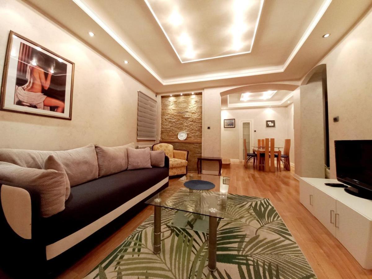 Alex Lux Apartman Belgrád Kültér fotó